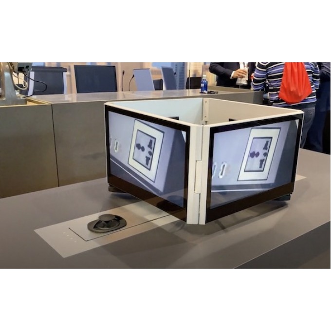 Мультимедийный стол «все-в-одном» серии Dynamic4 ARTHUR HOLM AH17D4HDGA